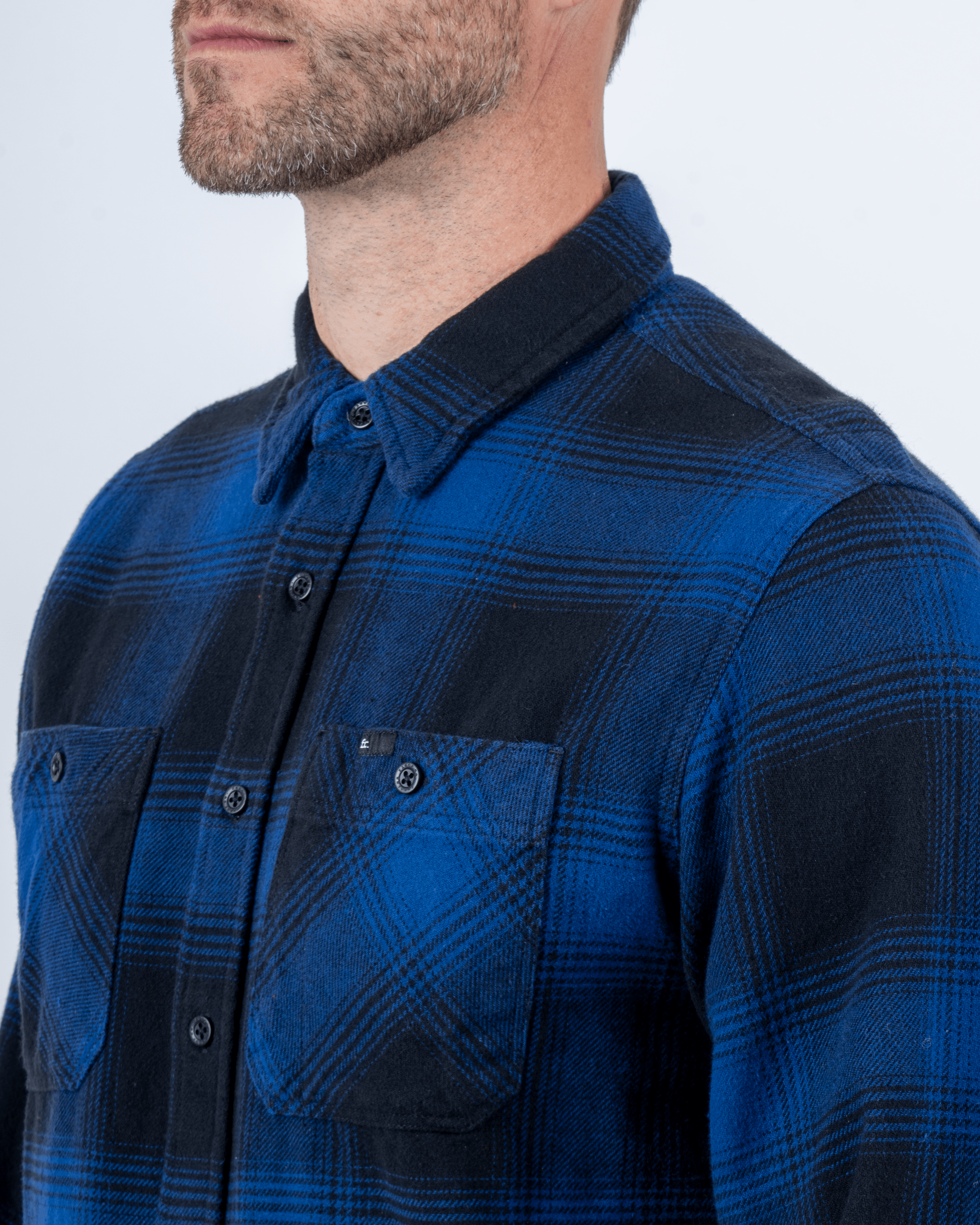 Onward Reserve Shirt Mens 2XL Blue Plaid Performance Button Up Classic Fit  Nylon 